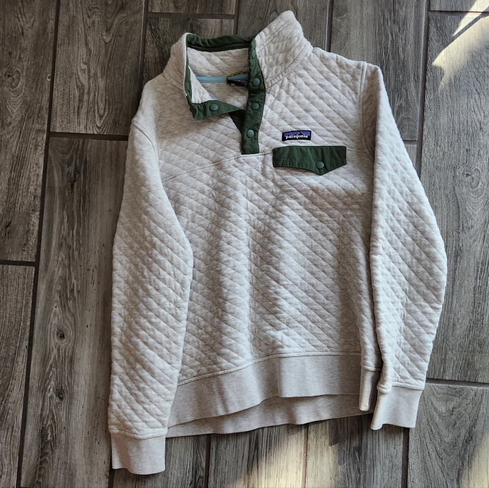 Patagonia Quilted Sweater Quart Button Size Small